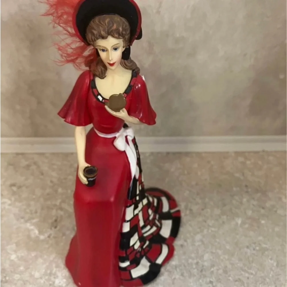 Coca-Cola Timeless Refreshment Figurine